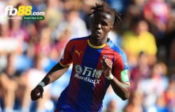 Wilfried Zaha-ngoai-hang-anh-2018