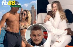 Solskjaer nhờ wags quản các cầu thủ