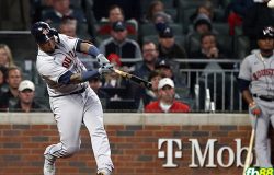 Atlanta Braves đè bẹp Houston Astros